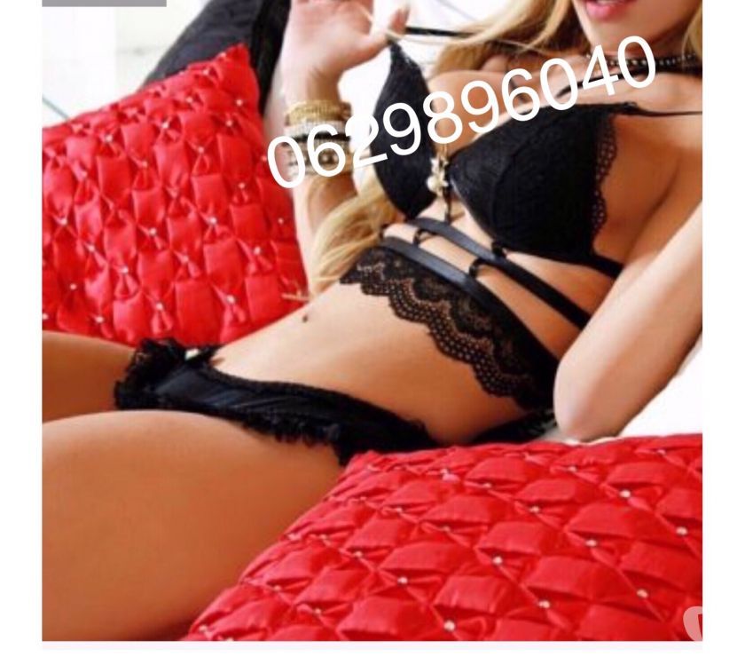 Délicate poupée de 20ans à Martigues